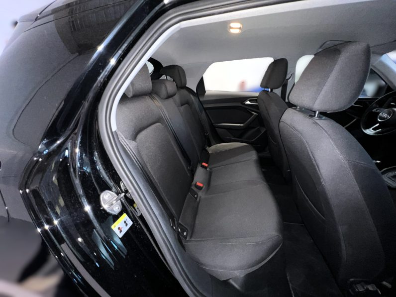 
								Audi A1 30 TFSI S Tronic Segunda Mano Tarragona full									