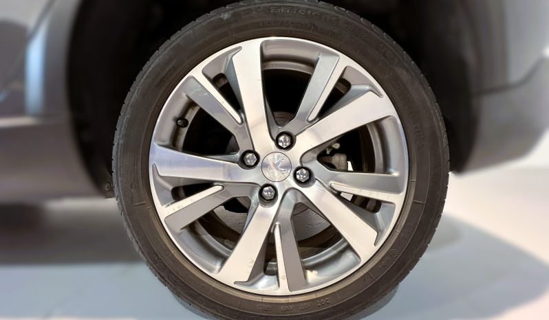 
								PEUGEOT 2008 Allure BlueHDi SS Segunda Mano Tarragona full									