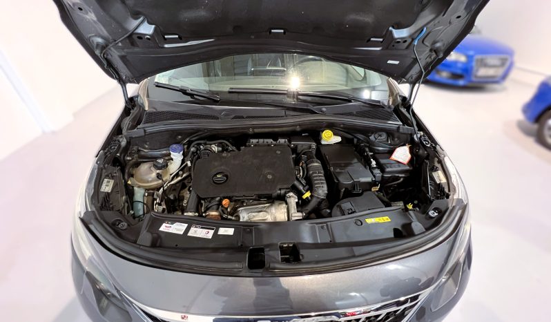 
								PEUGEOT 2008 Allure BlueHDi SS Segunda Mano Tarragona full									