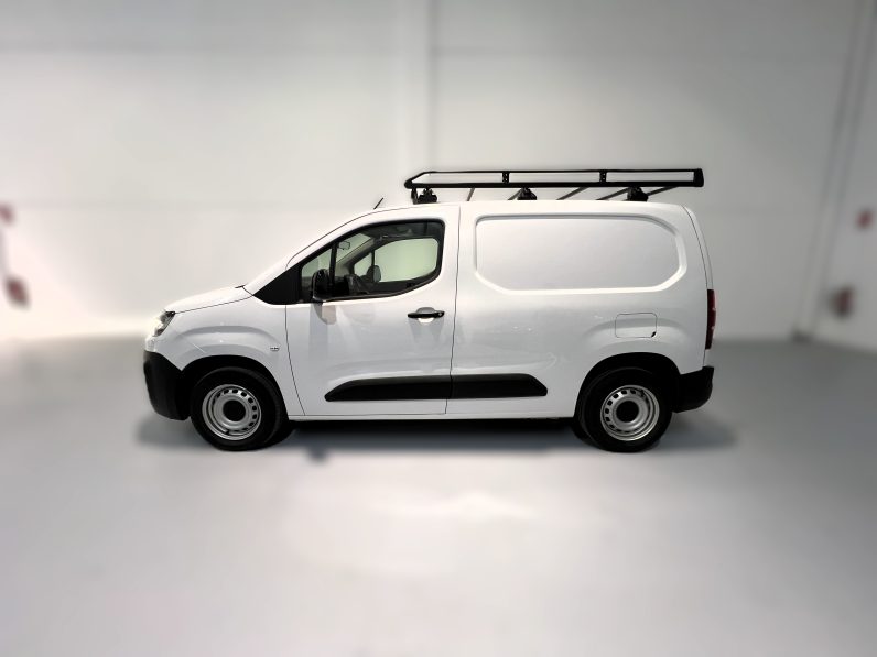 
								CITROEN Berlingo Talla M BlueHDi 100 SS FEEL full									