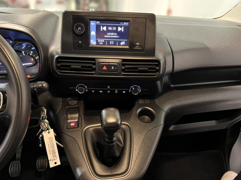 
								CITROEN Berlingo Talla M BlueHDi 100 SS FEEL full									