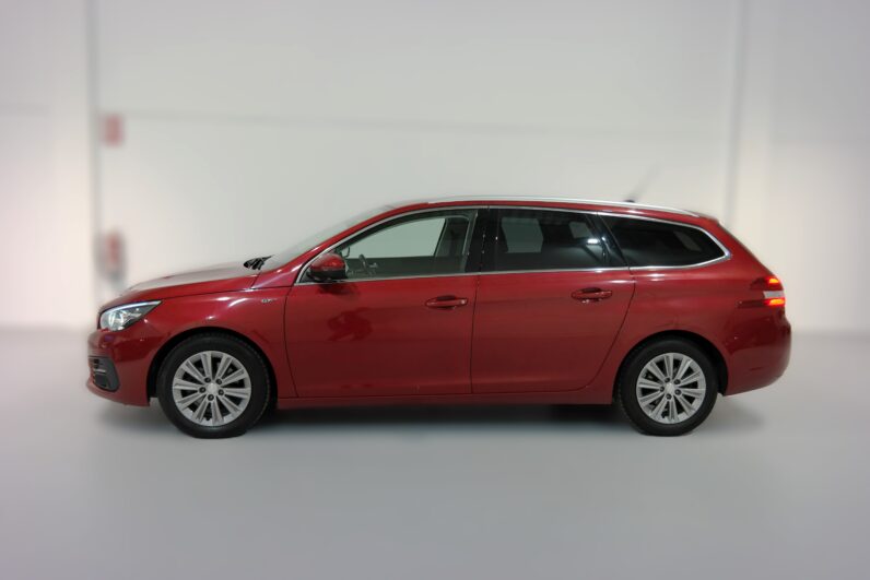
								PEUGEOT 308 SW ALLURE BLUEHDI 130CV full									