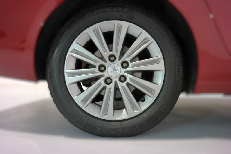
								PEUGEOT 308 SW ALLURE BLUEHDI 130CV full									