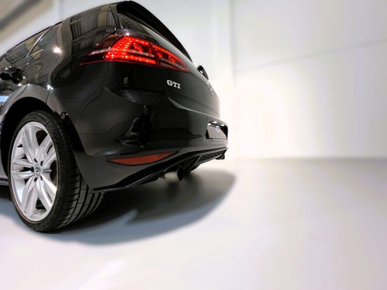 
								Volkswagen Golf GTI Segunda Mano Tarragona full									