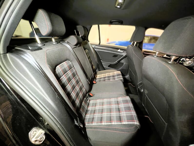 
								Volkswagen Golf GTI Segunda Mano Tarragona full									