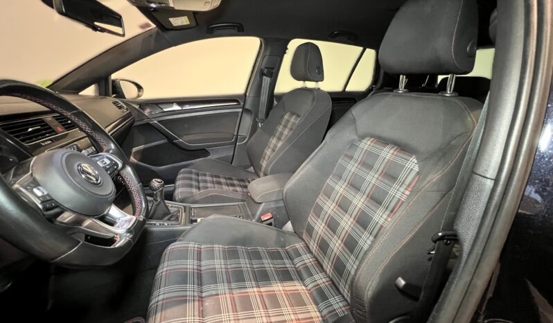 
								Volkswagen Golf GTI Segunda Mano Tarragona full									