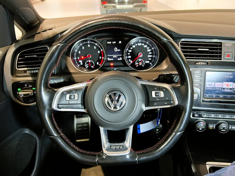 
								Volkswagen Golf GTI Segunda Mano Tarragona full									
