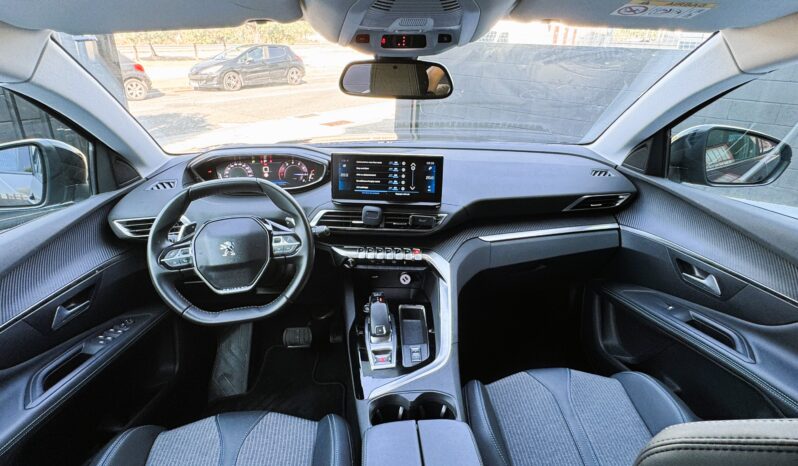 
								Peugeot 3008 Allure 1.2 Gasolina 130CV Segunda Mano Tarragona full									