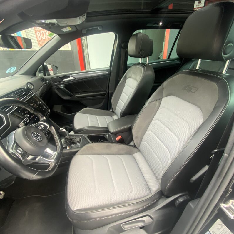 
								Volkswagen Tiguan R-Line 2.0 TDI DSG 150CV Automático 2020 de ocasión full									