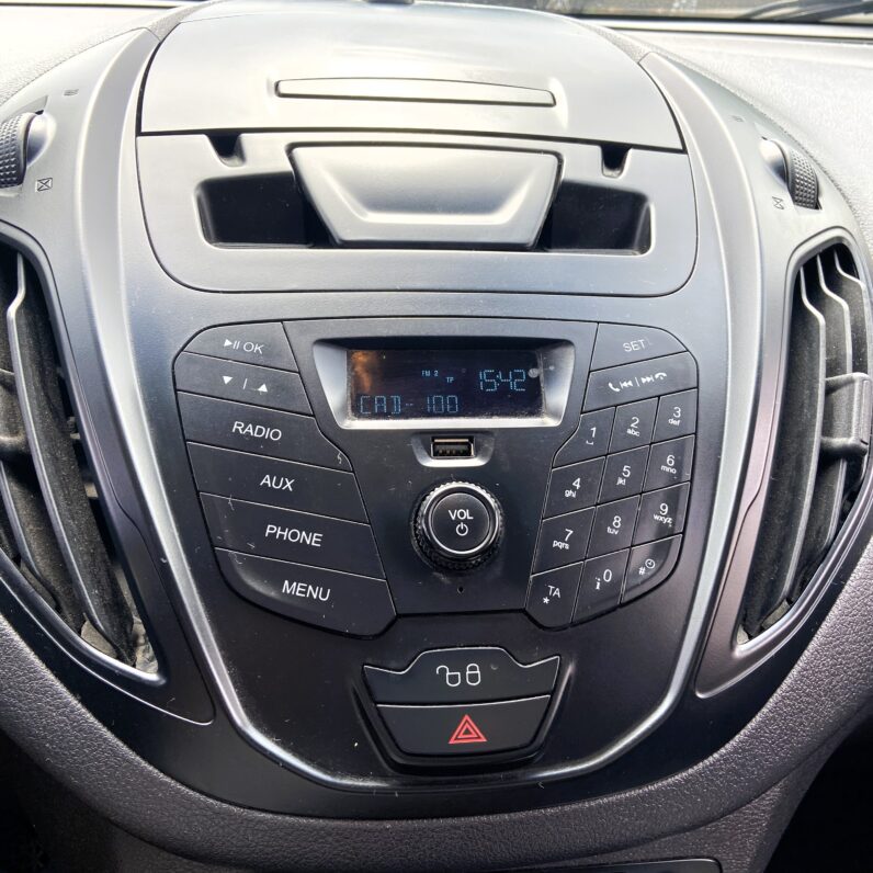 
								Ford Transit Courier 1.0 EcoBoost 100CV 2022 — Furgoneta Gasolina full									