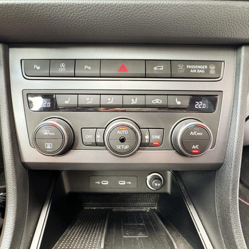 
								Cupra Ateca 1.5 TSI 150CV DSG 2026 — SUV Deportivo full									