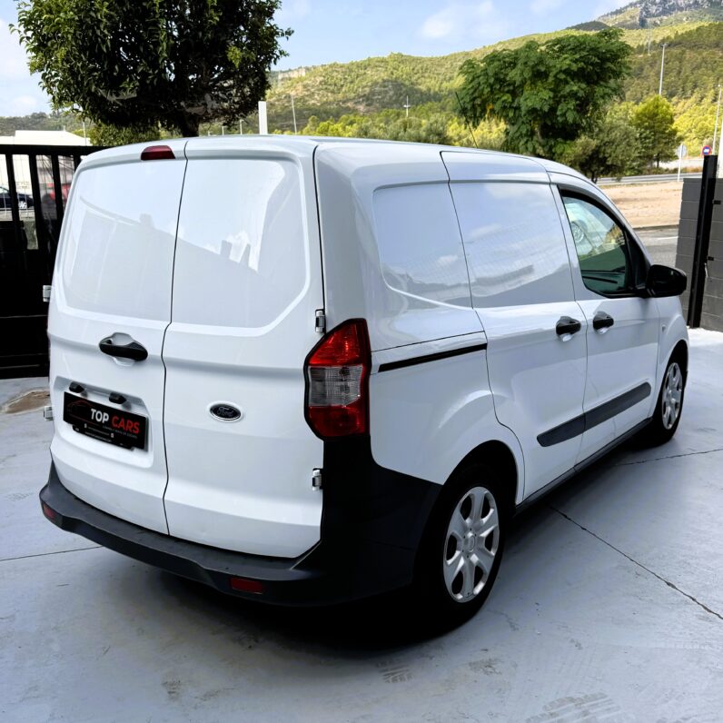 
								Ford Transit Courier 1.0 EcoBoost 100CV 2022 — Furgoneta Gasolina full									